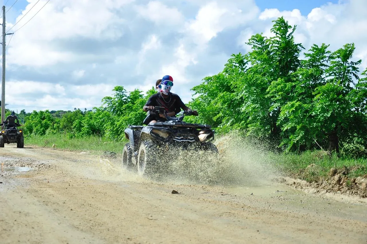 Nisibón Buggy Adventure & Cave Tour · 3