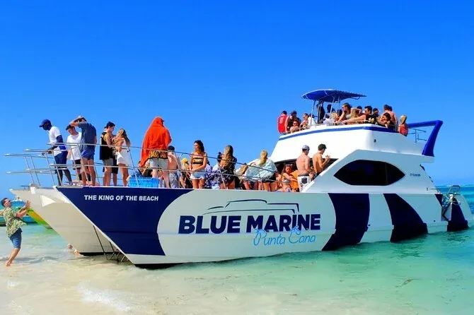 Punta Cana Hip Hop Party Boat & Snorkeling · 3