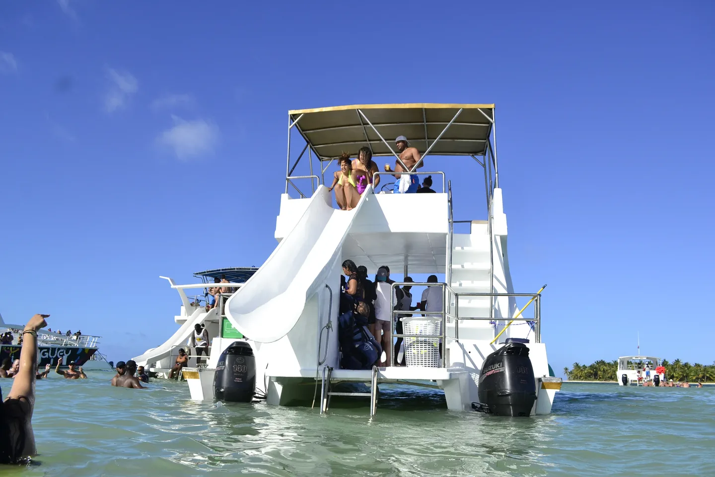 Punta Cana Hip Hop Party Boat & Snorkeling · 2